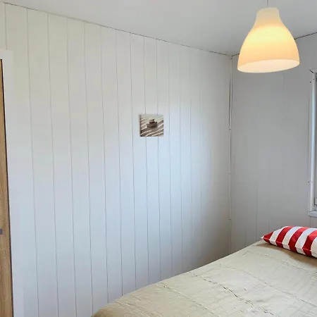 Bursztyn Ii W Sarbinowie Blisko Morza * Sarbinowo