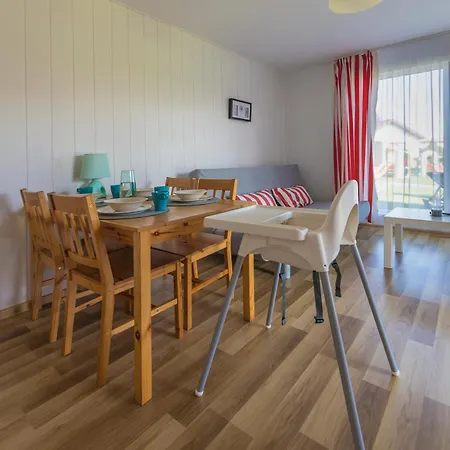 Lodge Bursztyn II Domki Apartamenty Pokoje W Sarbinowie Blisko Morza Sarbinowo