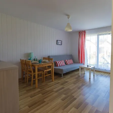 Domek letniskowy Bursztyn Ii W Sarbinowie Blisko Morza Sarbinowo