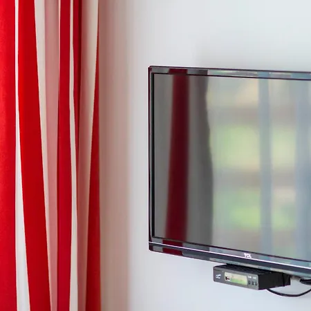 Bursztyn Ii W Sarbinowie Blisko Morza * Sarbinowo