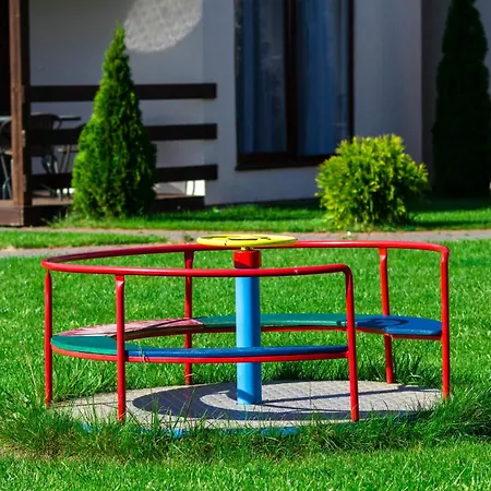 Lodge Bursztyn II Domki Apartamenty Pokoje W Sarbinowie Blisko Morza Sarbinowo