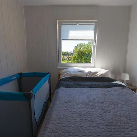 Bursztyn Ii W Sarbinowie Blisko Morza