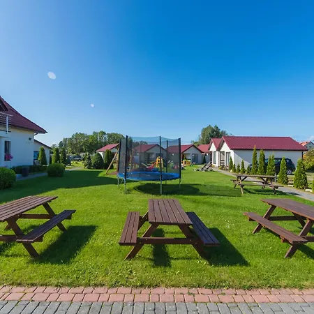 Bursztyn Ii W Sarbinowie Blisko Morza