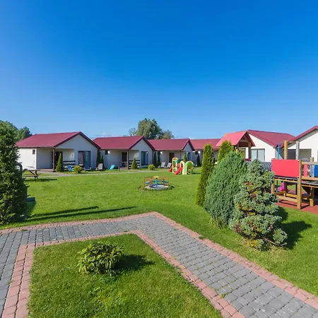 Bursztyn II Domki Apartamenty Pokoje W Sarbinowie Blisko Morza Lodge Sarbinowo