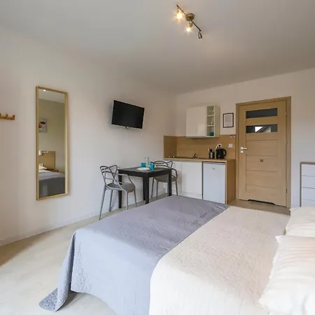 Lodge Bursztyn II Domki Apartamenty Pokoje W Sarbinowie Blisko Morza Sarbinowo