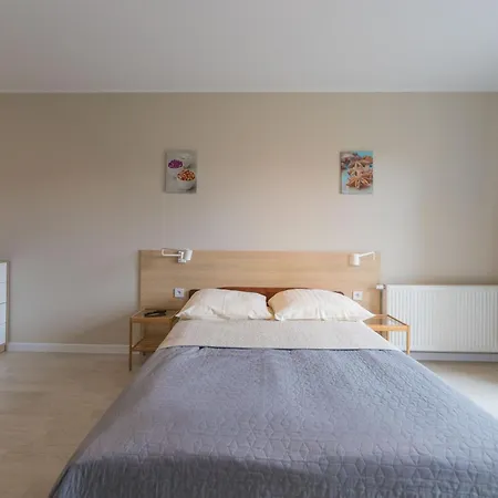 Bursztyn II Domki Apartamenty Pokoje W Sarbinowie Blisko Morza