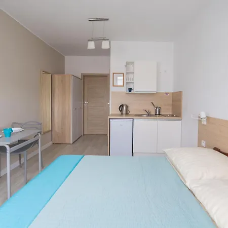 Bursztyn II Domki Apartamenty Pokoje W Sarbinowie Blisko Morza Lodge Sarbinowo