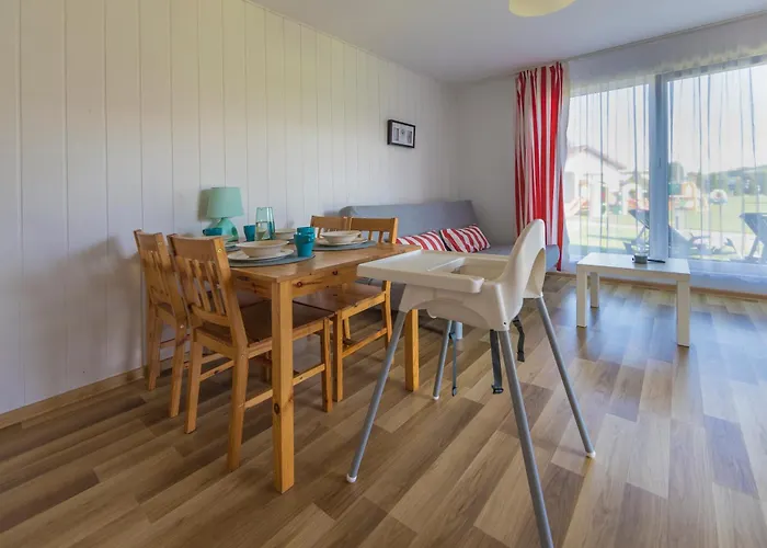 Lodge Bursztyn Ii W Sarbinowie Blisko Morza Sarbinowo