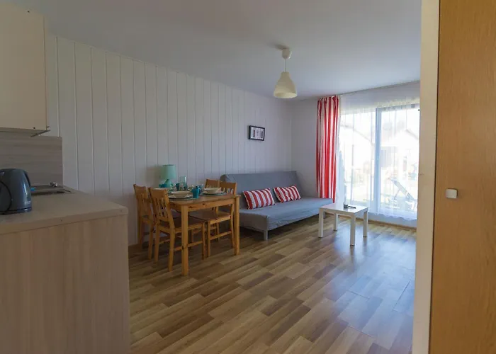 Lodge Bursztyn Ii W Sarbinowie Blisko Morza Sarbinowo