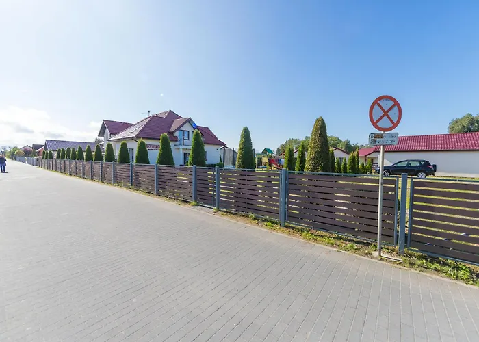 Lodge Bursztyn Ii W Sarbinowie Blisko Morza *