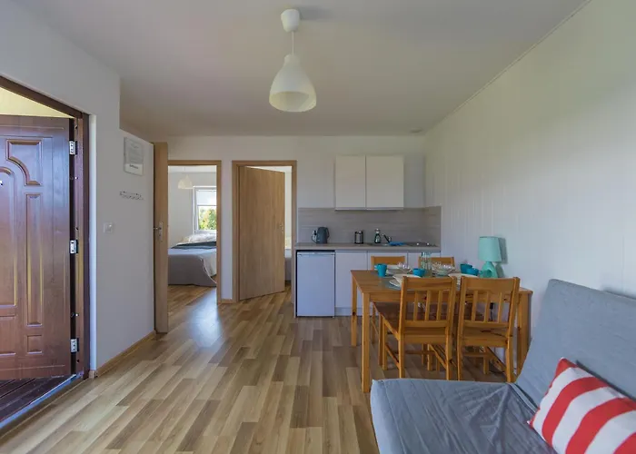 Bursztyn Ii W Sarbinowie Blisko Morza Chata